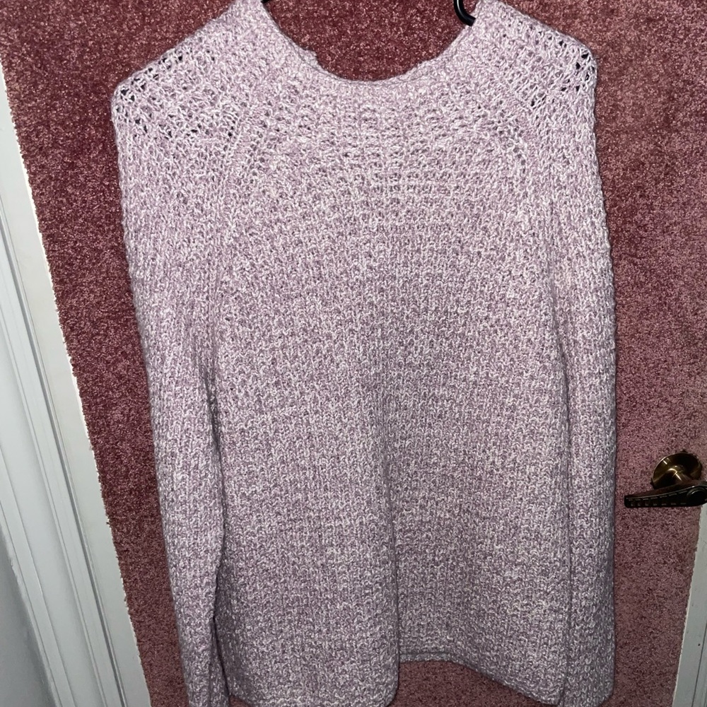 Denver Hayes Soft Lilac Crew Neck Sweater